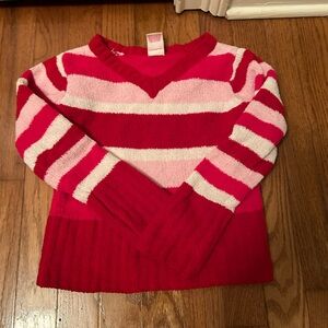 girl’s valentines sweater